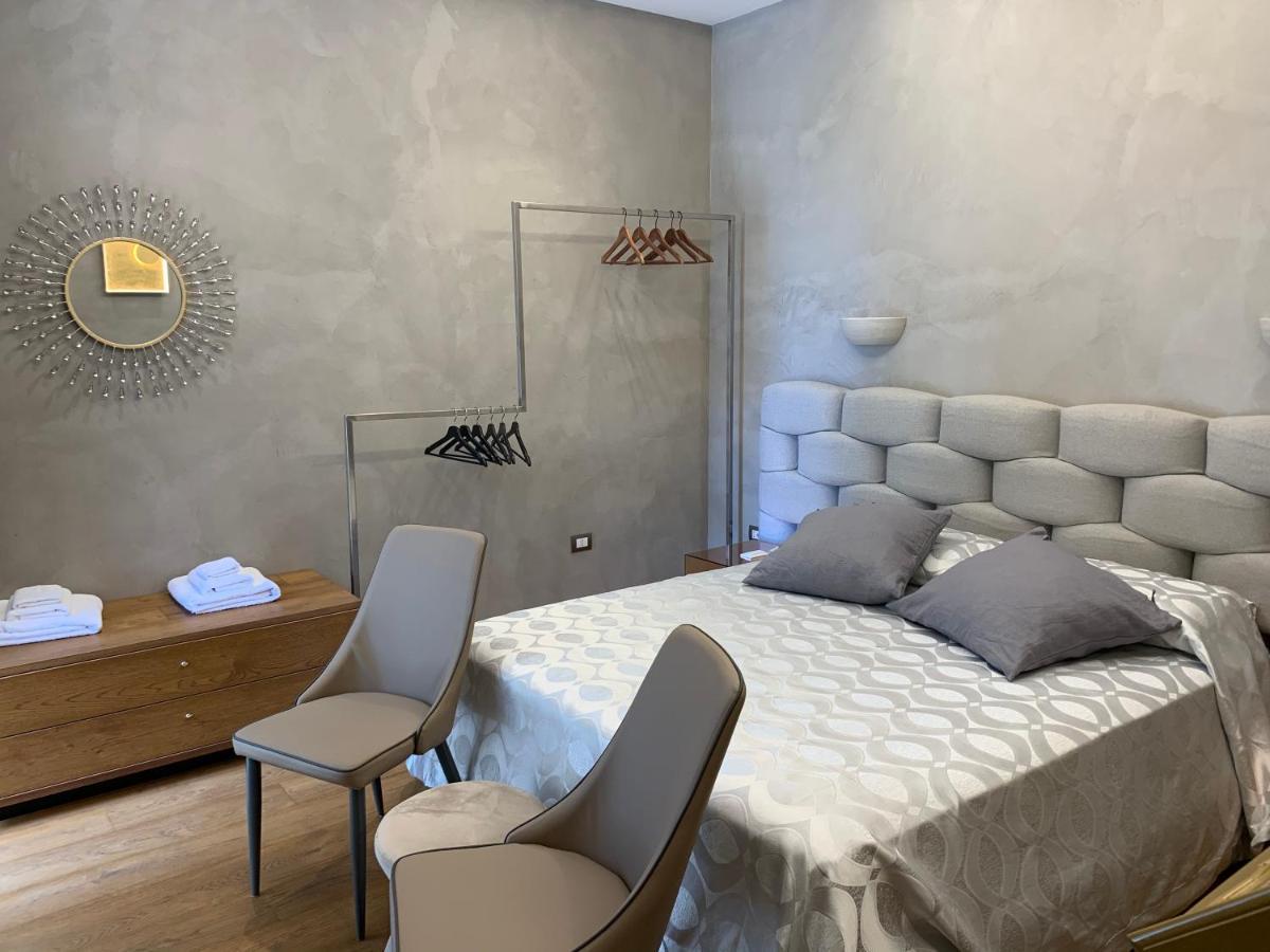 Civico Cinque Home Luxury Apartment 萨莱诺 外观 照片