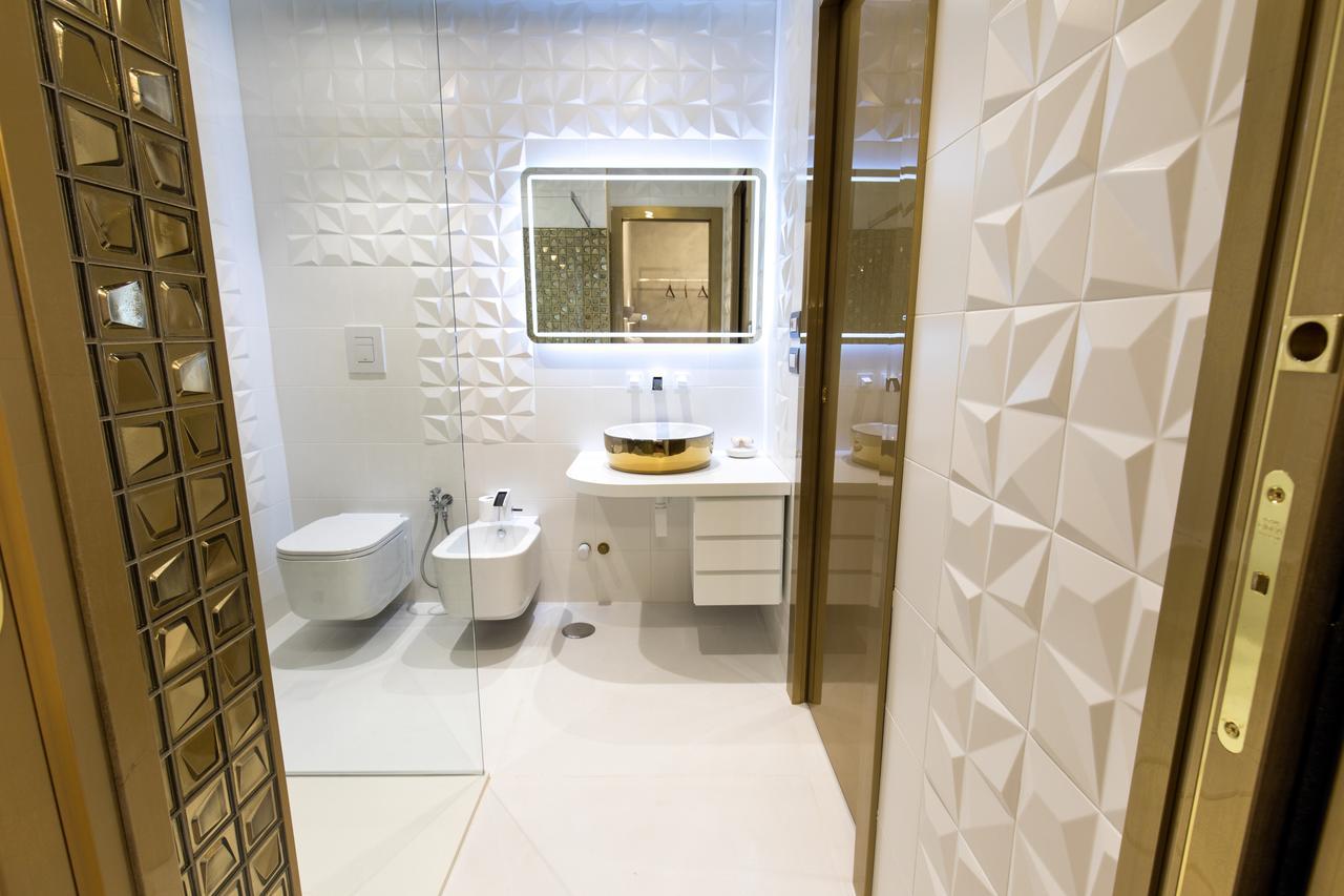 Civico Cinque Home Luxury Apartment 萨莱诺 外观 照片