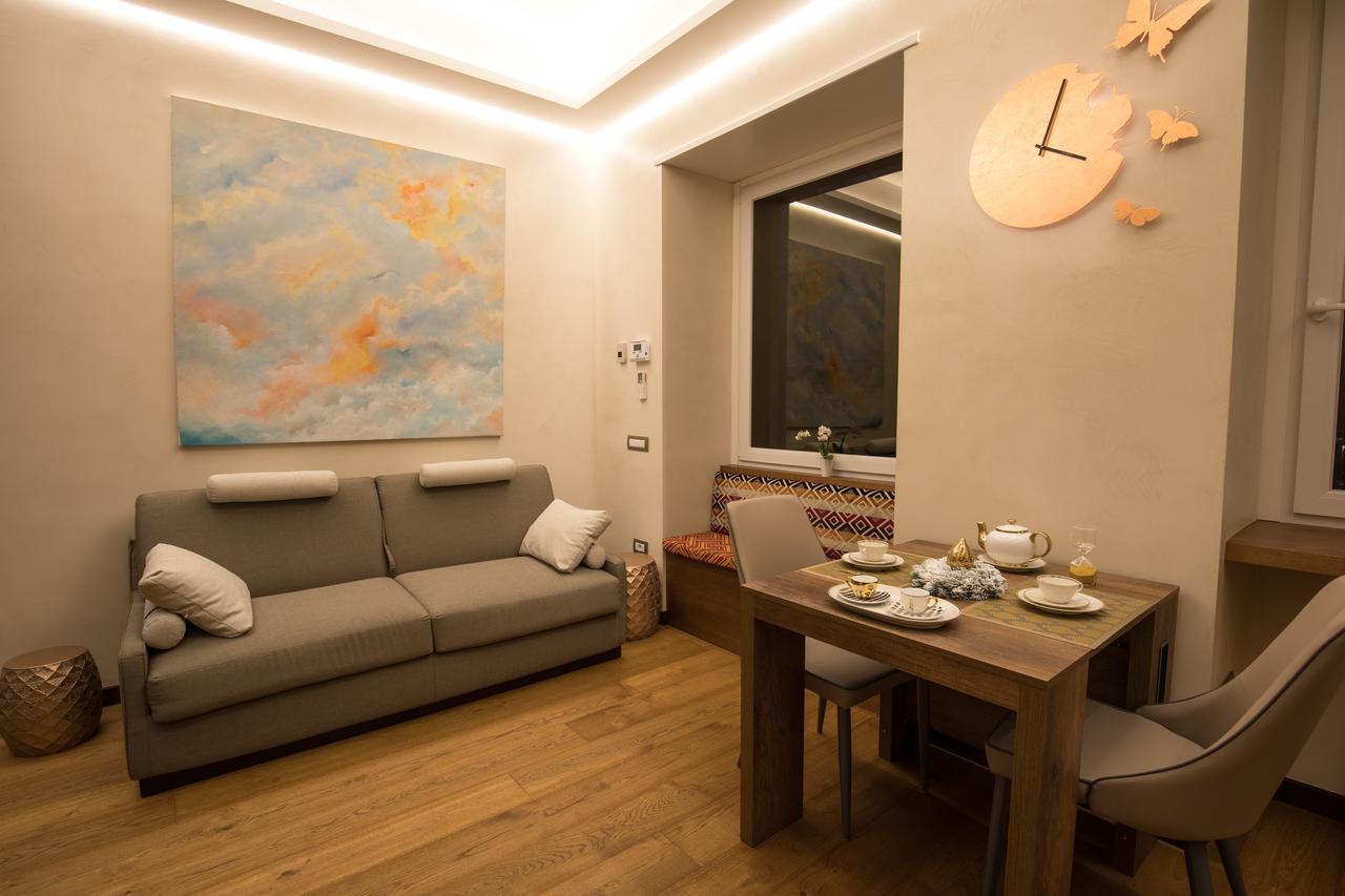 Civico Cinque Home Luxury Apartment 萨莱诺 外观 照片